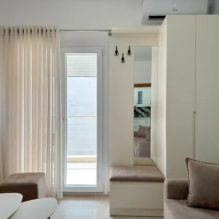 Apartament Empire 3 Nea Michaniona